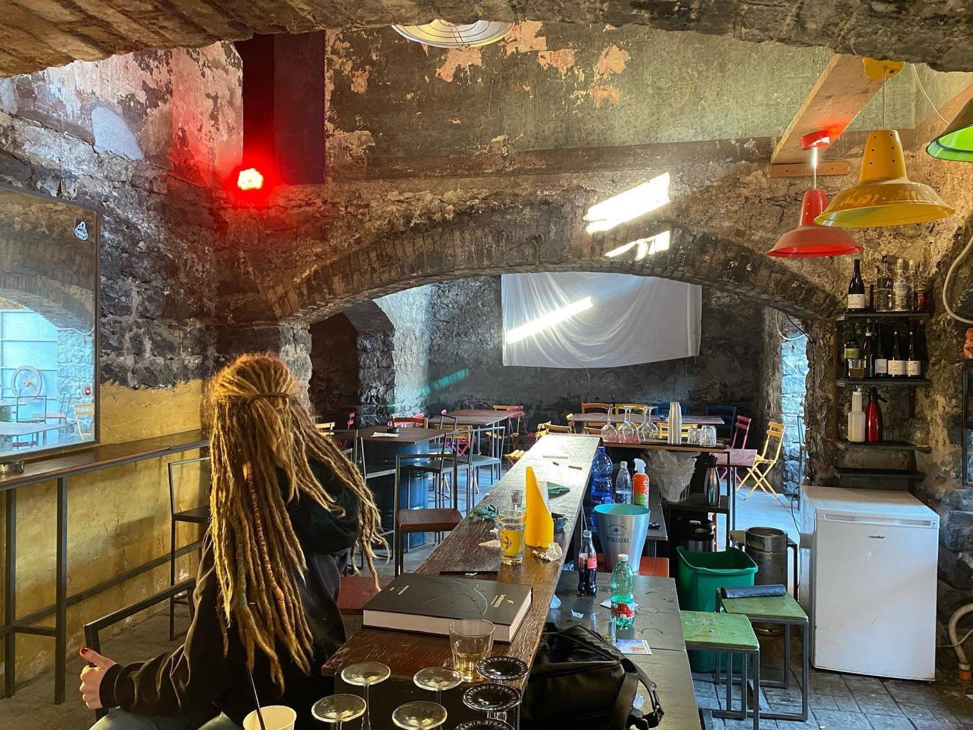 Mono Village Off Aperitivi Bar, Catania